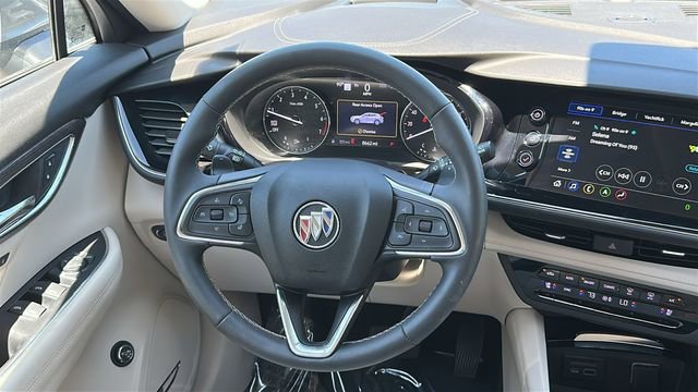 Used 2023 Buick Envision Avenir FWD image 23
