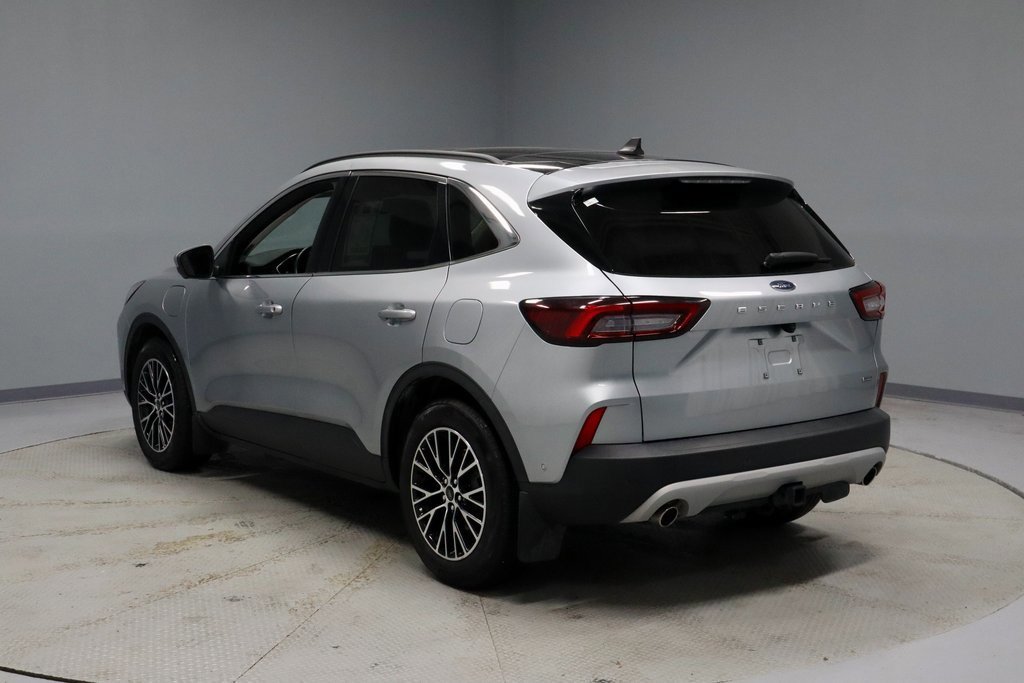 Certified 2023 Ford Escape SE w/ PHEV Premium Package image 3