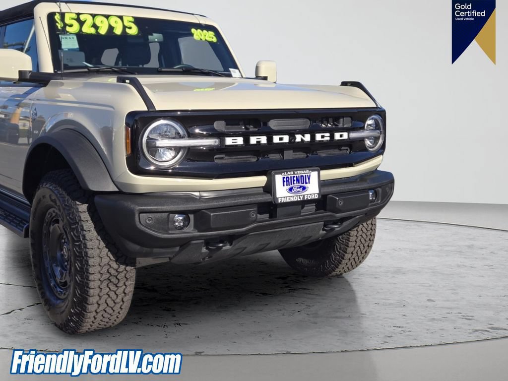 Certified 2025 Ford Bronco Outer Banks w/ Sasquatch Package AWD/4WD image 8