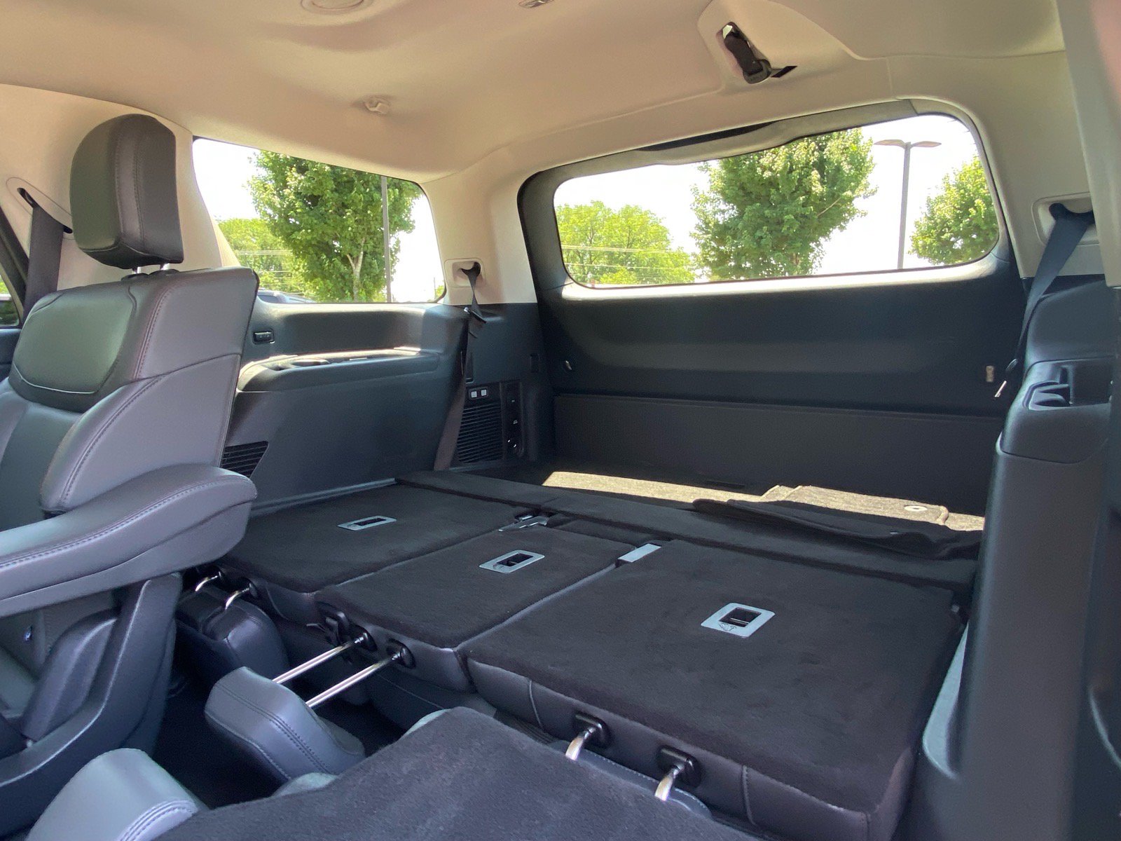 Certified 2025 Ford Expedition Active AWD/4WD image 23