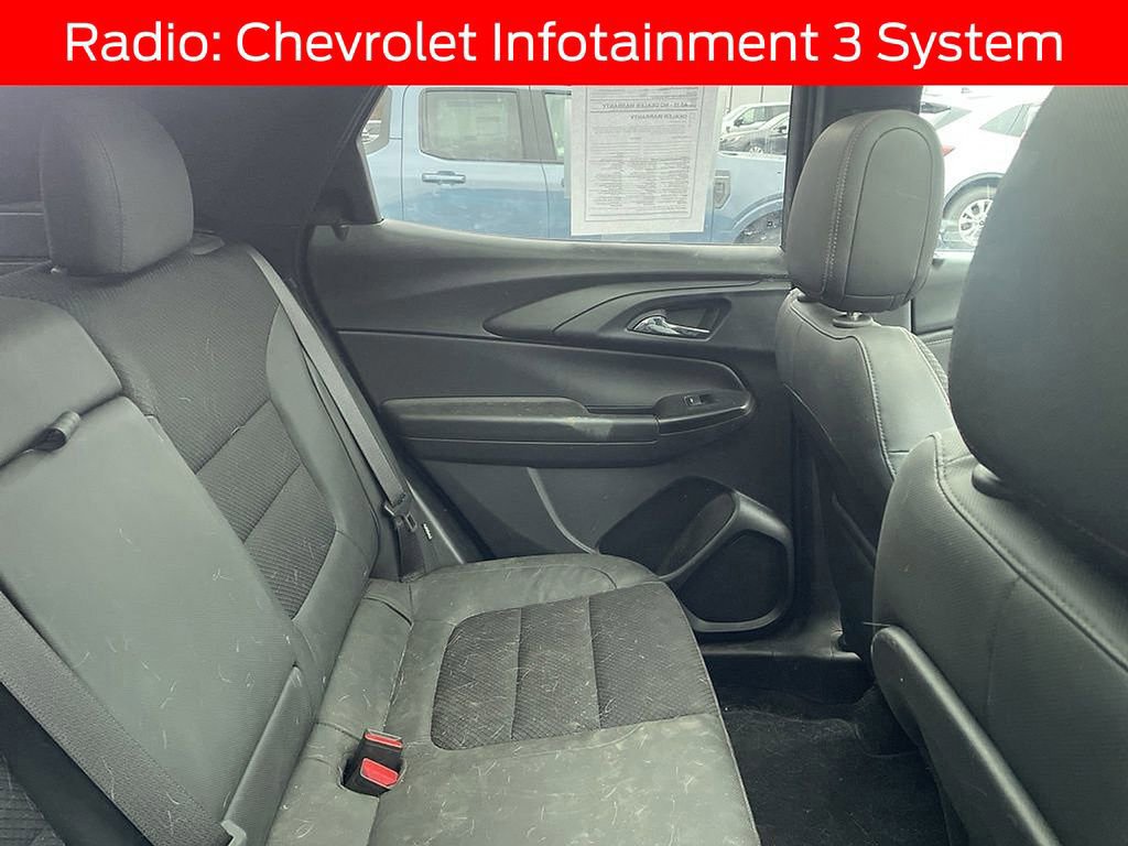 Used 2021 Chevrolet TrailBlazer RS w/ Sun and Liftgate Package image 9