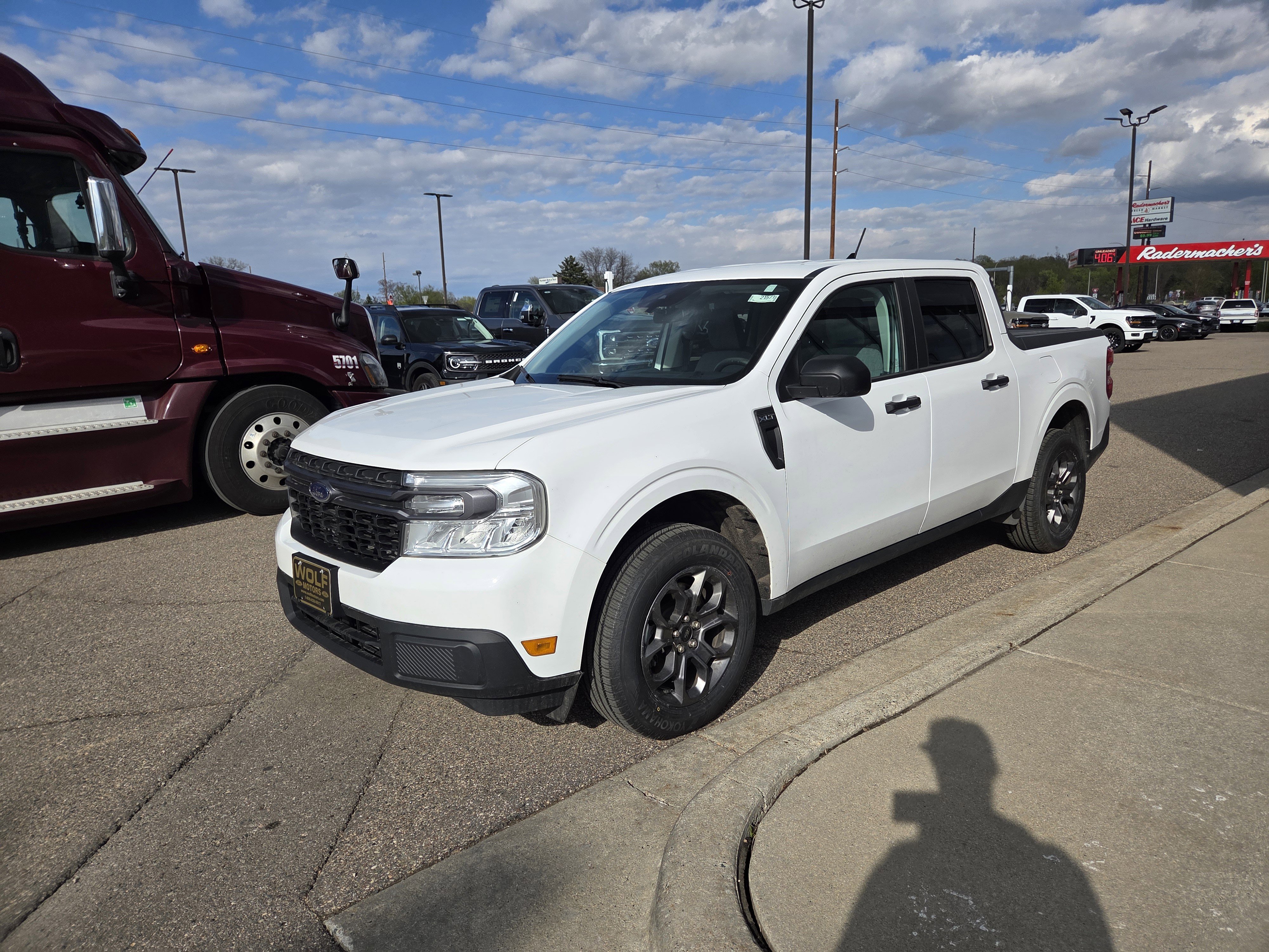 Certified 2024 Ford Maverick XLT w/ Equipment Group 300A Standard AWD/4WD image 3