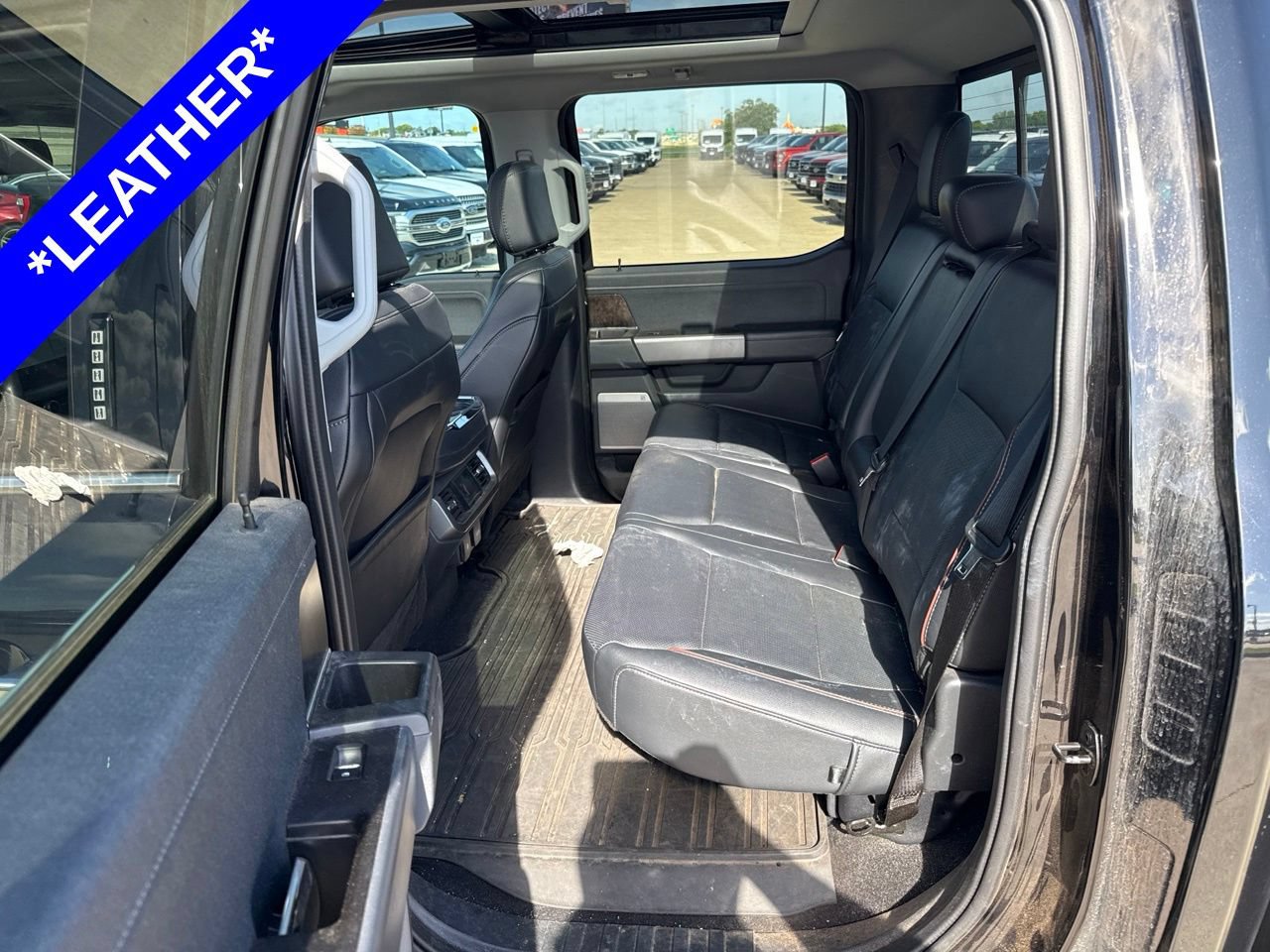Certified 2023 Ford F150 Lariat w/ Trailer Tow Package AWD/4WD image 6