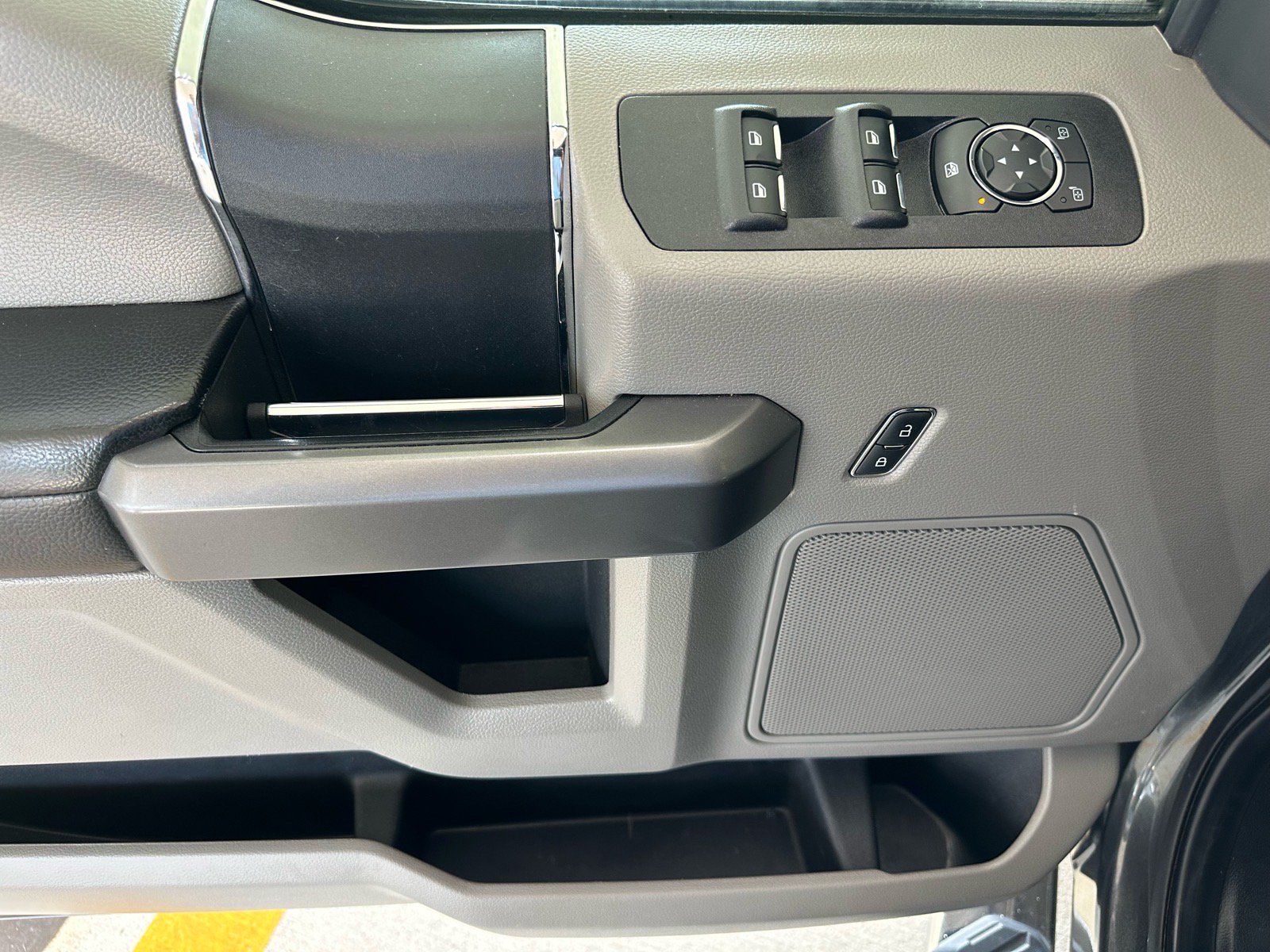 Certified 2019 Ford F150 XLT AWD/4WD image 18