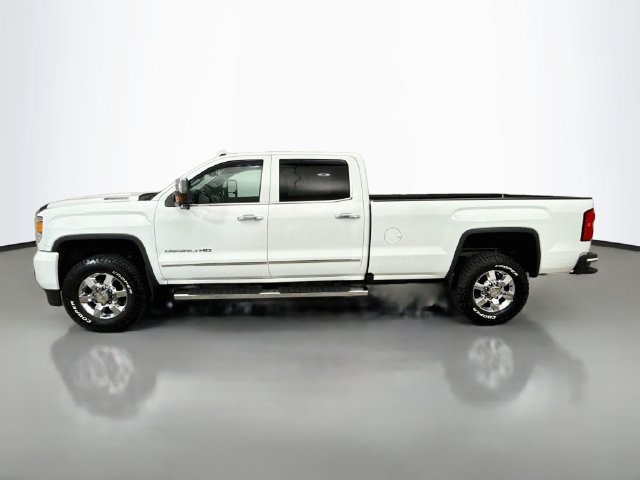 Used 2019 GMC Sierra 3500 Denali w/ Duramax Plus Package AWD/4WD image 4