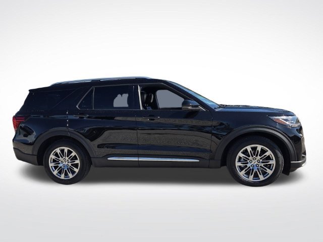 Certified 2026 Ford Explorer Platinum RWD image 10