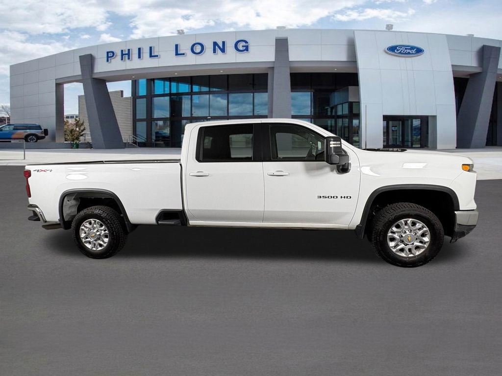 Used 2024 Chevrolet Silverado 3500 LT AWD/4WD image 6