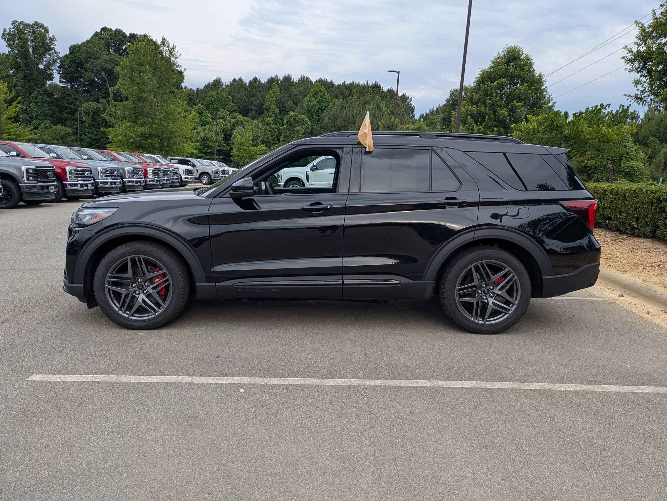 Certified 2025 Ford Explorer ST w/ Sun And Sound Package AWD/4WD image 7
