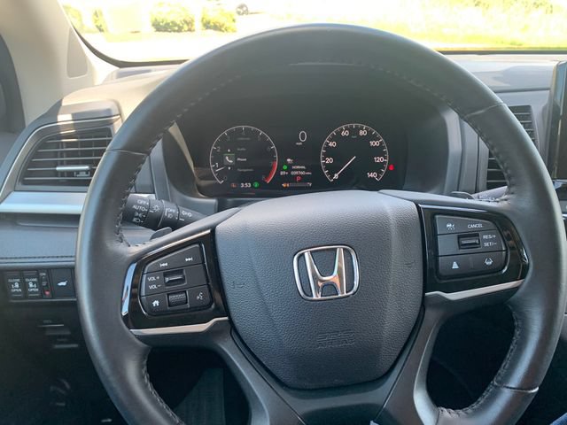 Used 2025 Honda Odyssey EX-L image 17