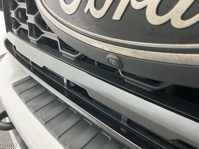 Certified 2025 Ford F350 Lariat w/ Black Appearance Package image 11