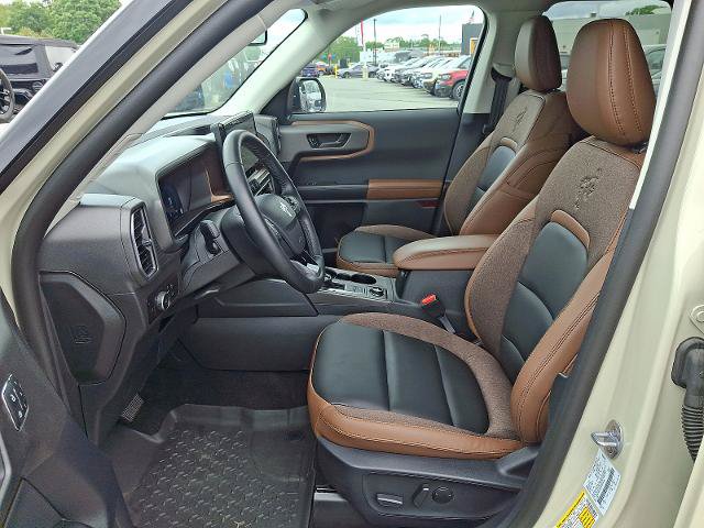 Certified 2025 Ford Bronco Sport Outer Banks w/ Outer Banks Tech Package+ AWD/4WD image 13