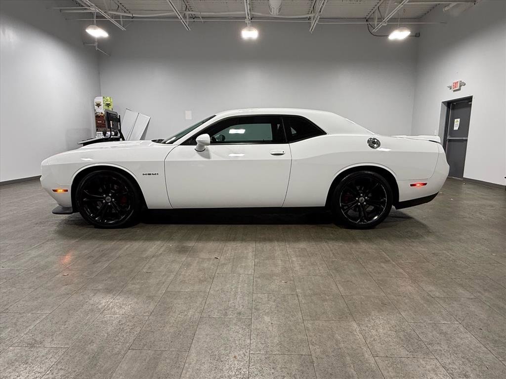 Used 2020 Dodge Challenger R/T image 7