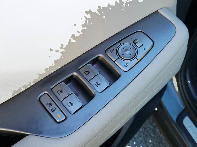 Used 2023 Hyundai Palisade Limited FWD image 18