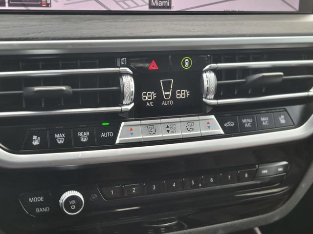 Used 2022 BMW X4 xDrive30i w/ M Sport Package image 28