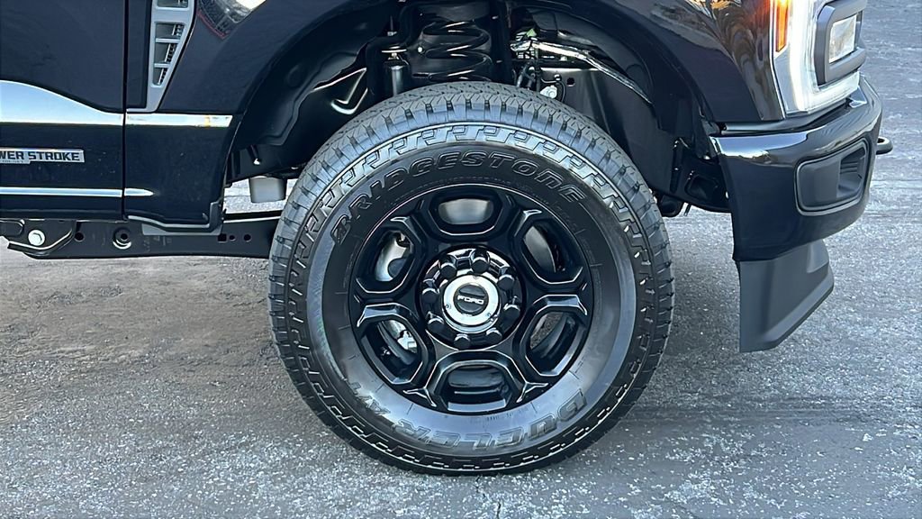 Certified 2026 Ford F250 XL w/ STX Appearance Package image 6