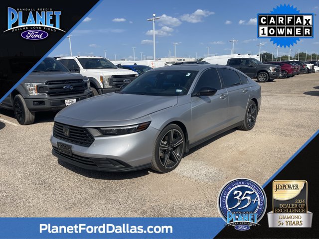 Used 2025 Honda Accord Sport image 1