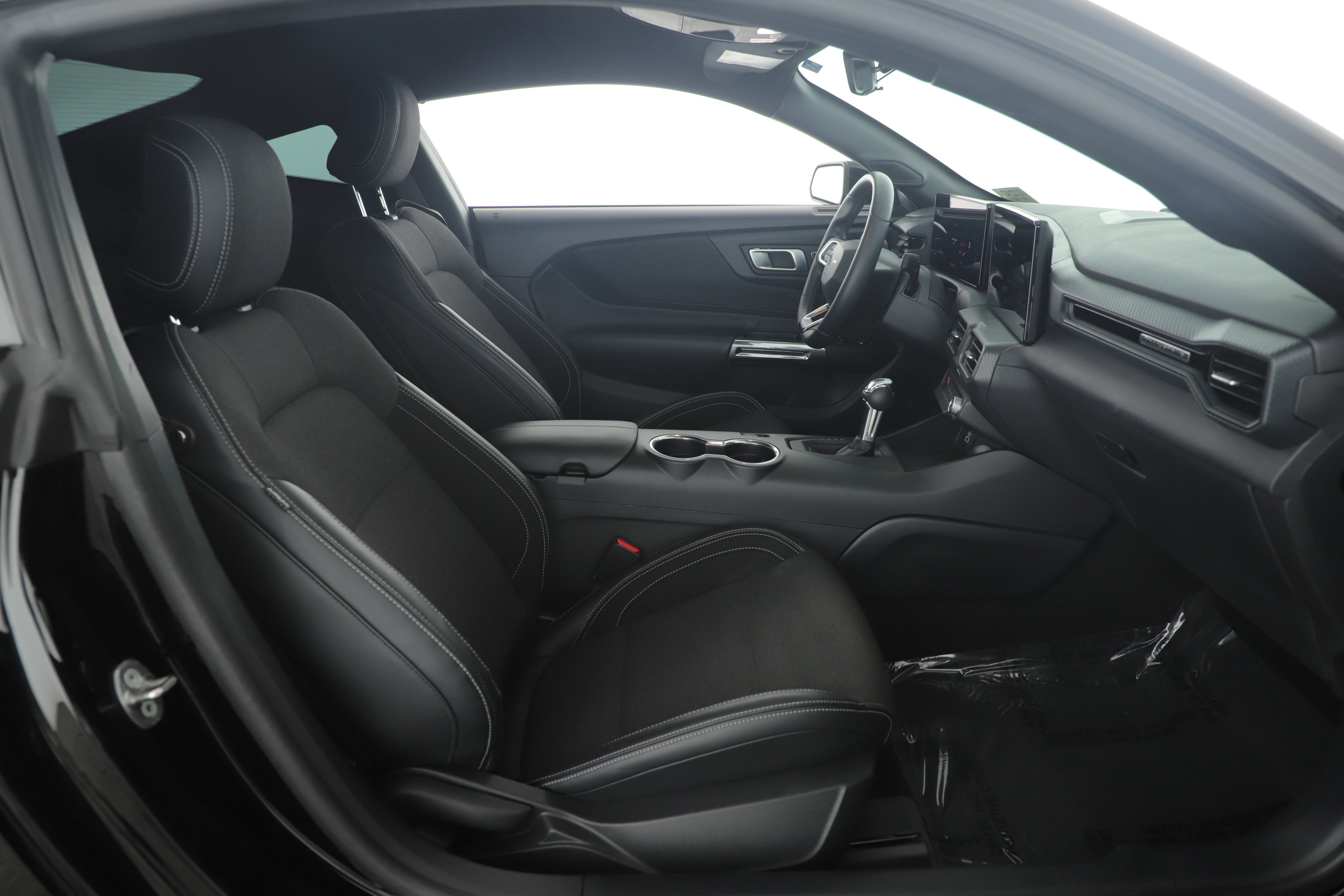 Certified 2024 Ford Mustang Coupe image 19