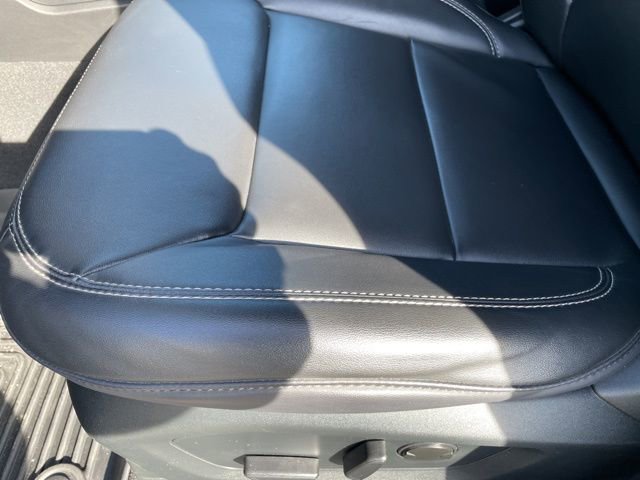 Certified 2023 Ford Explorer XLT w/ Equipment Group 202A image 21