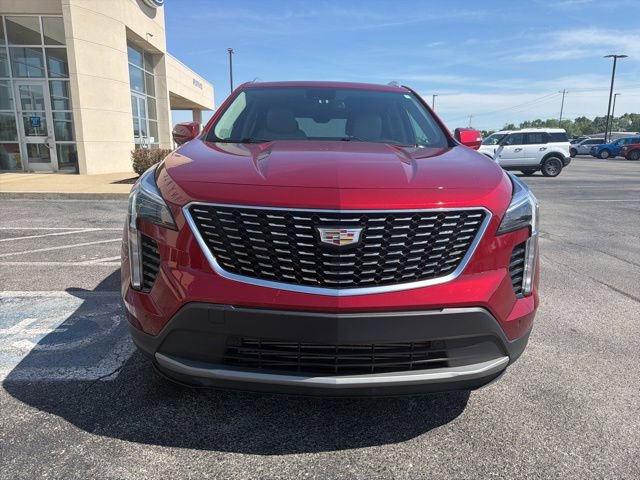 Used 2023 Cadillac XT4 Premium Luxury AWD/4WD image 2