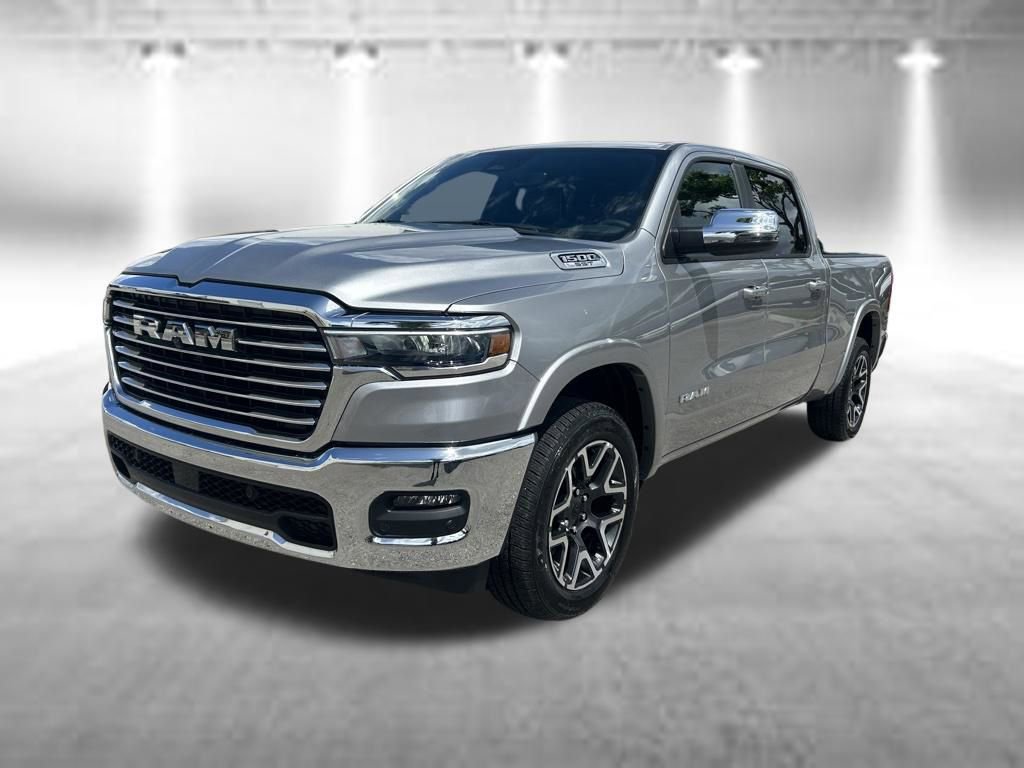 Used 2025 RAM 1500 Laramie AWD/4WD image 47