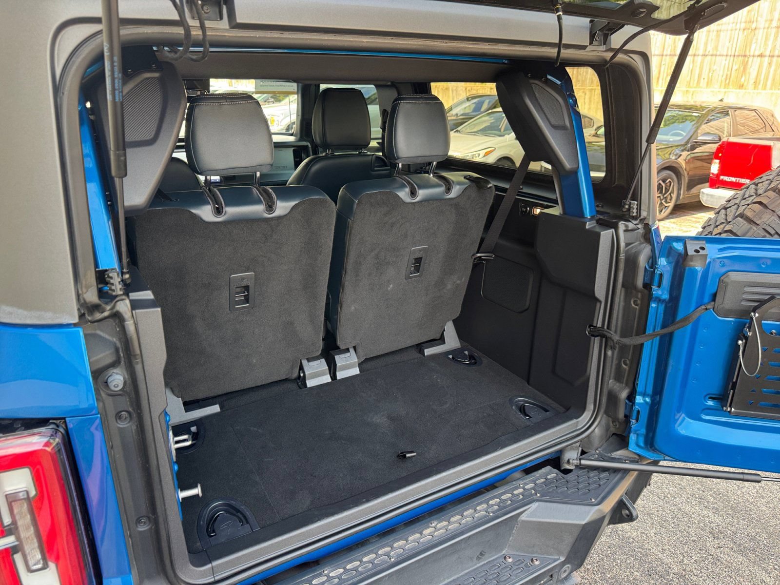 Certified 2023 Ford Bronco Outer Banks AWD/4WD image 16