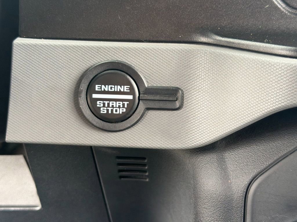 Certified 2022 Ford Bronco Black Diamond image 22