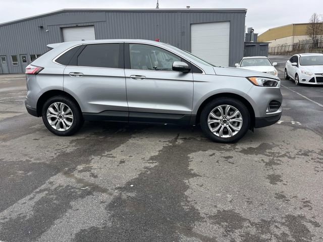 Certified 2024 Ford Edge Titanium video 2