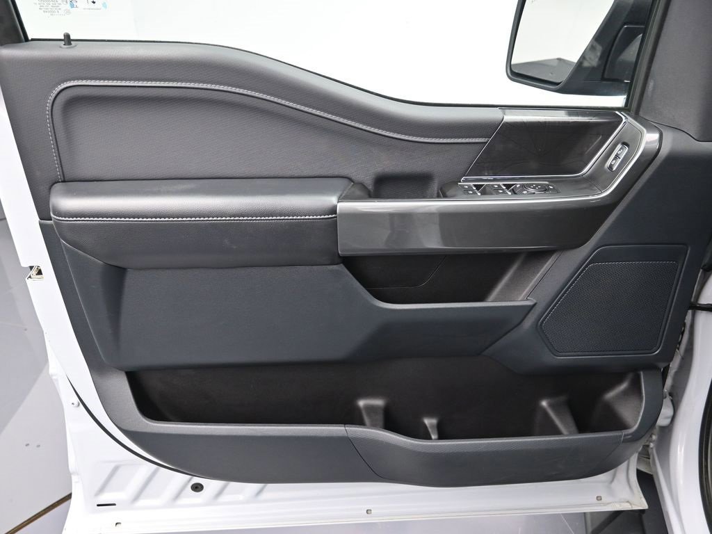 Certified 2022 Ford F150 XLT w/ Equipment Group 302A High image 27