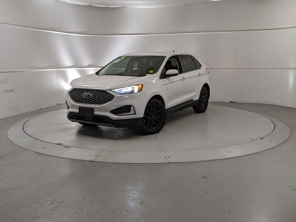 Certified 2024 Ford Edge SEL image 6