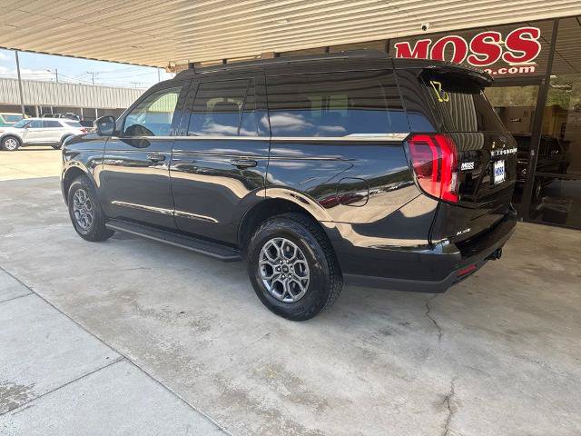 Certified 2025 Ford Expedition Active RWD image 6