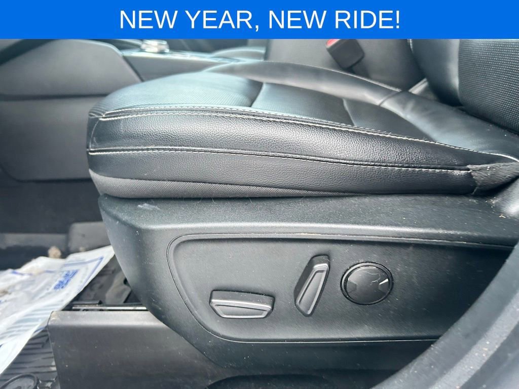 Certified 2022 Ford Escape SEL image 16