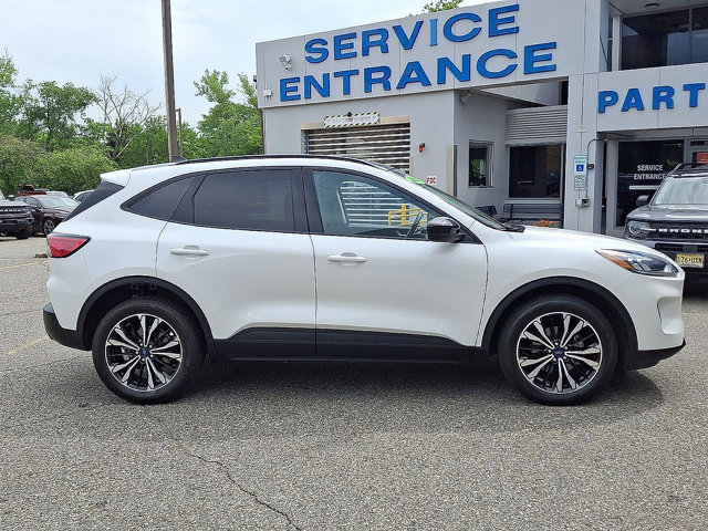 Certified 2022 Ford Escape SEL w/ SEL Stealth AWD Package image 9