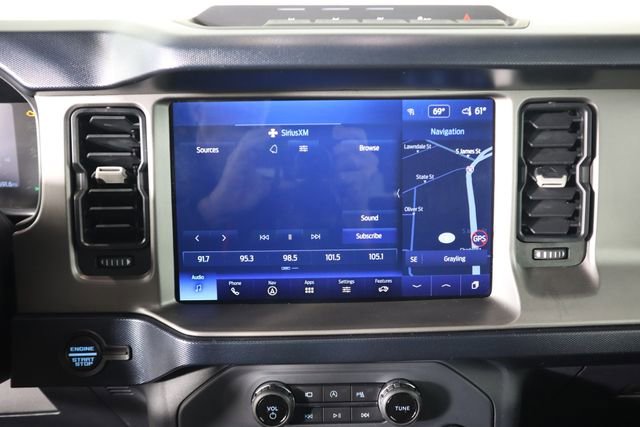 Certified 2022 Ford Bronco Outer Banks w/ Sasquatch Package AWD/4WD image 45