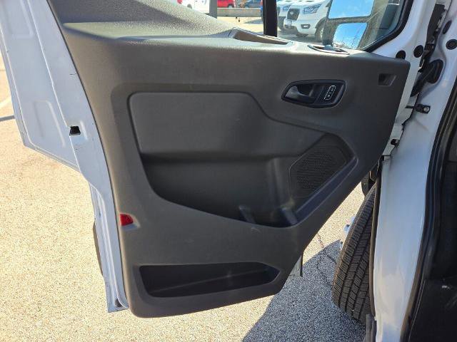 Certified 2022 Ford Transit 350 DRW image 15