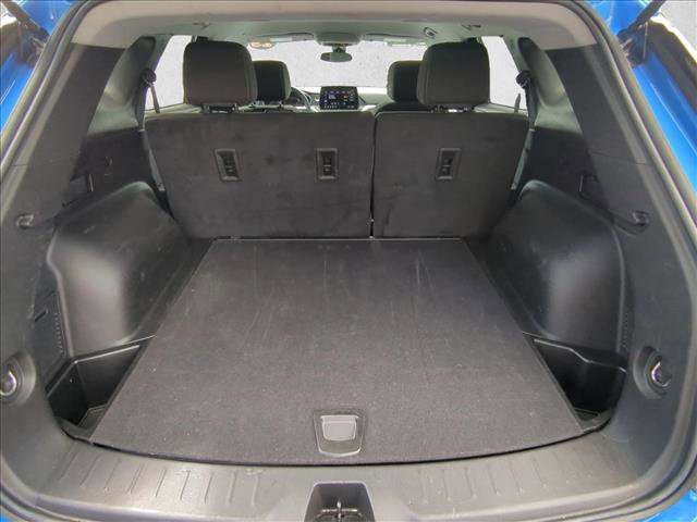 Used 2025 Chevrolet Blazer LT image 6