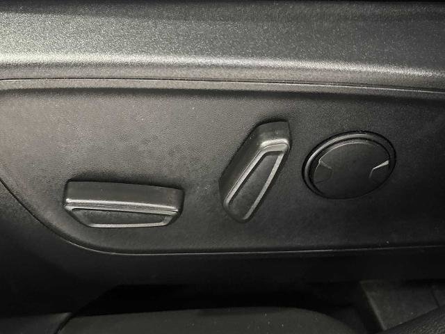 Certified 2024 Ford Escape Platinum image 33