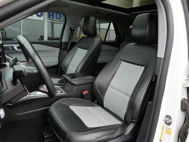 Certified 2023 Ford Explorer XLT w/ Equipment Group 202A AWD/4WD image 11