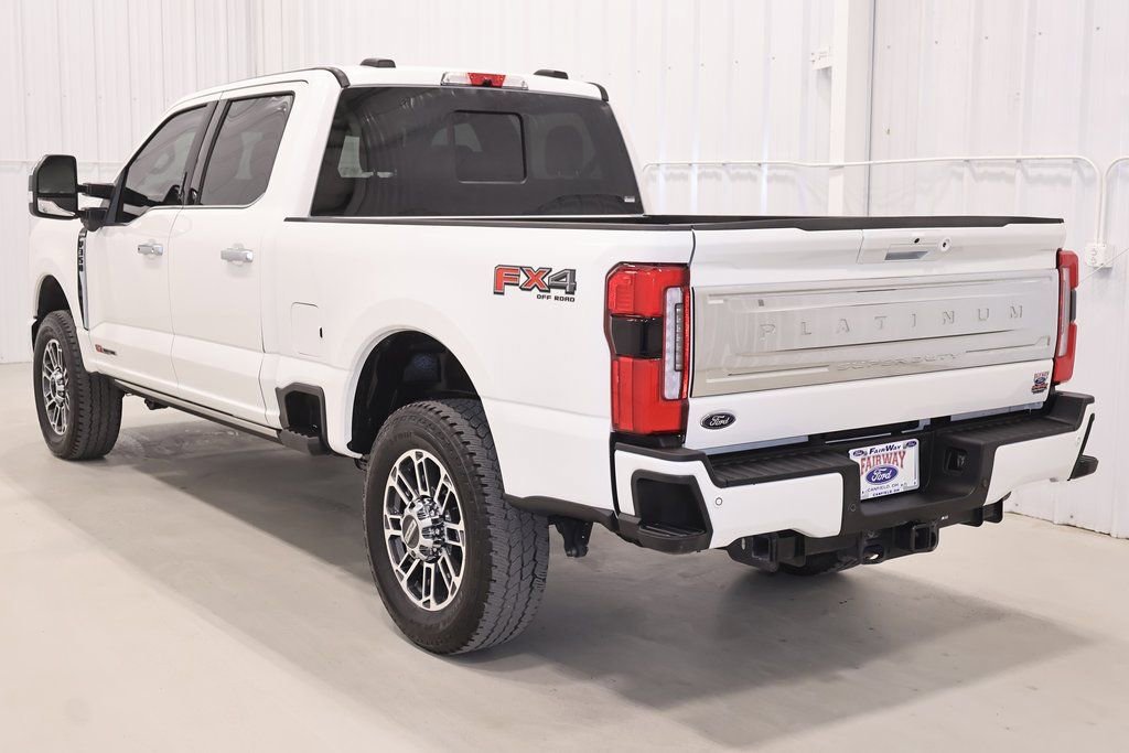 Certified 2026 Ford F350 Platinum w/ Platinum Plus Package AWD/4WD image 3