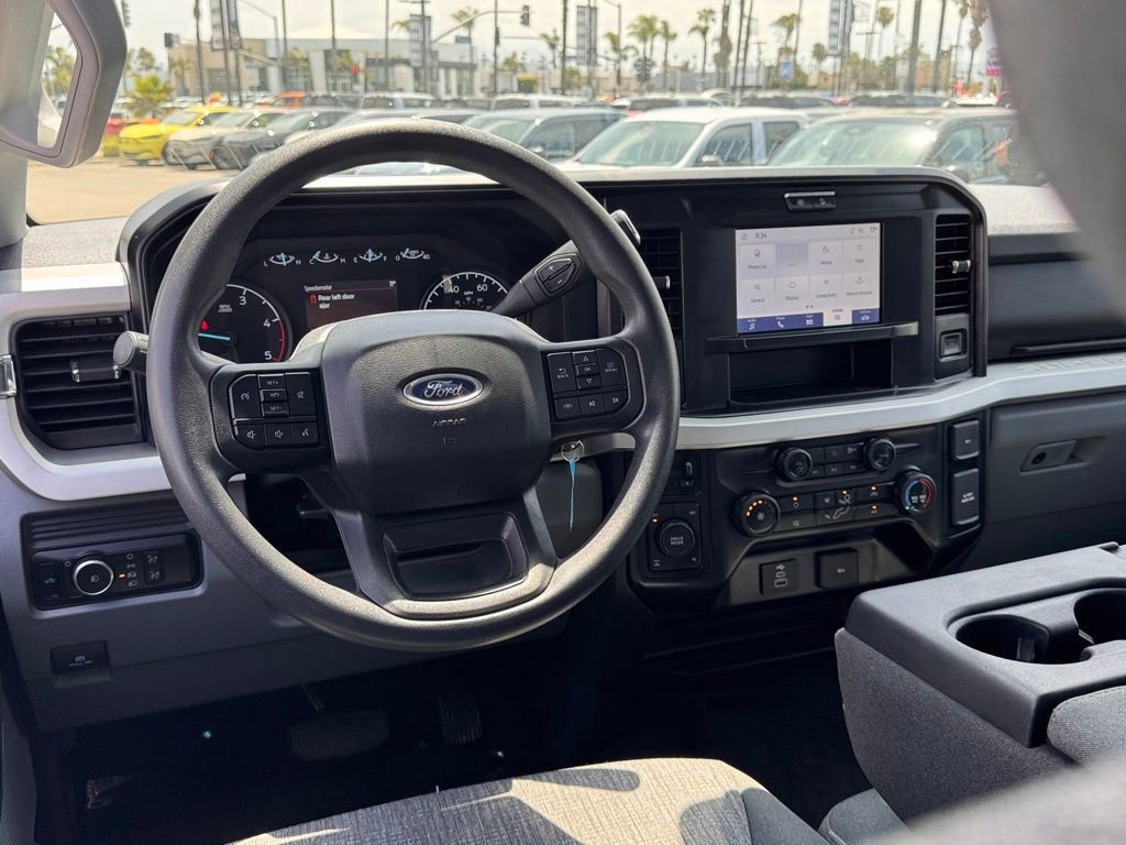 Certified 2025 Ford F250 XLT w/ FX4 Off-Road Package AWD/4WD image 27