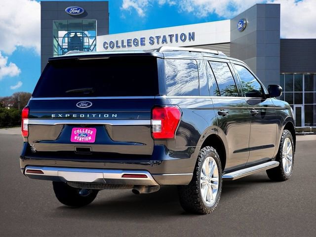 Certified 2022 Ford Expedition XLT AWD/4WD image 3