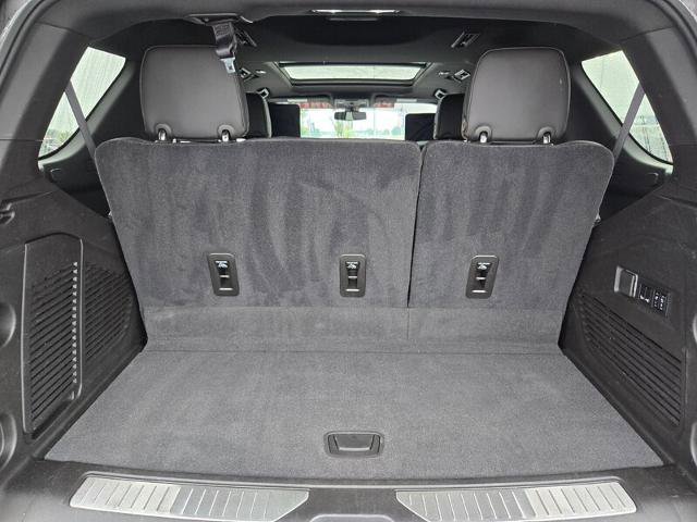 Used 2021 GMC Yukon AT4 w/ AT4 Premium Plus Package AWD/4WD image 18