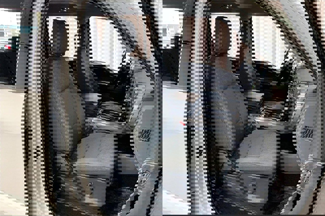 Certified 2024 Ford F150 XLT w/ Mobile Office Package image 6