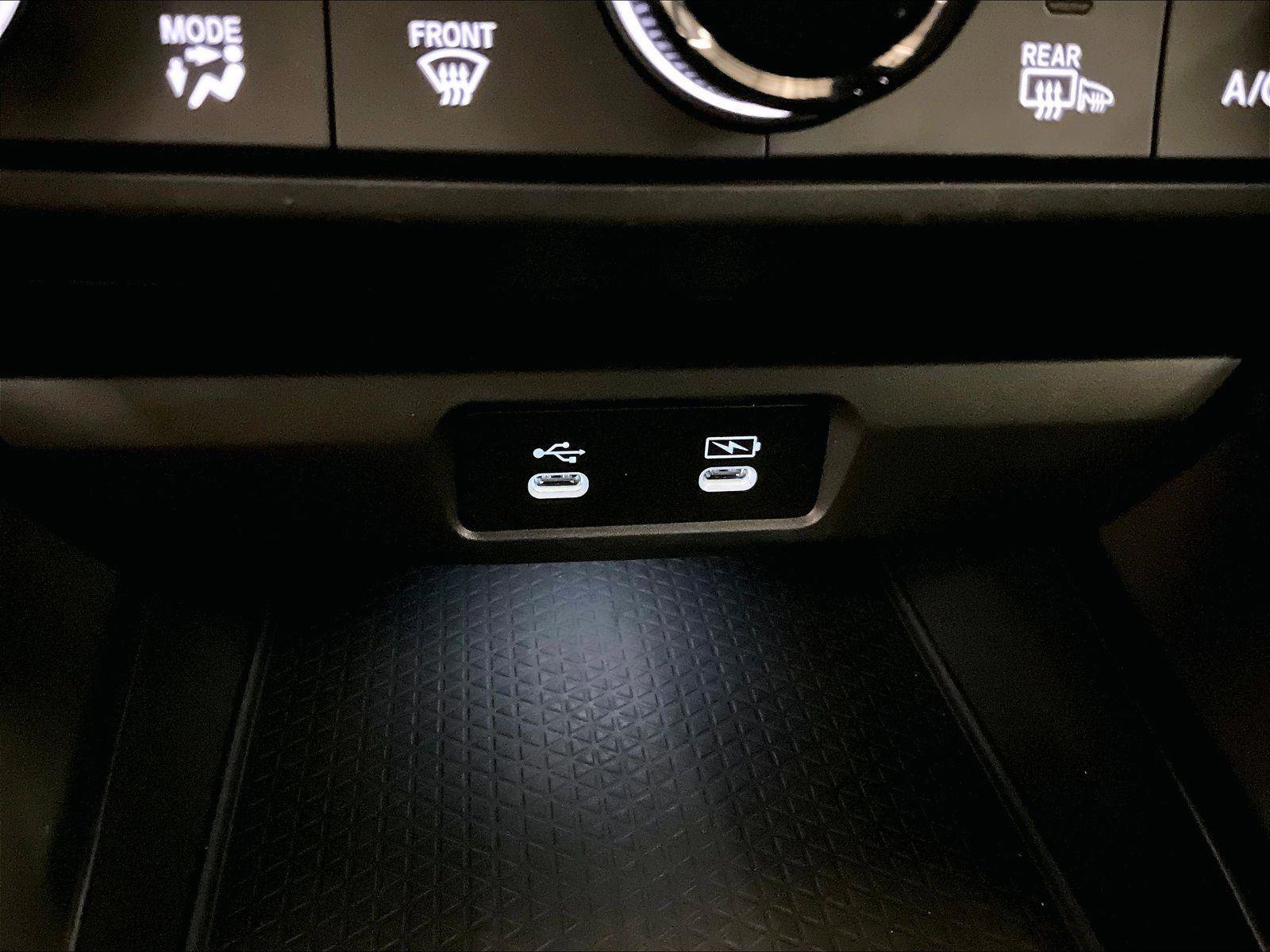 Used 2024 Honda Accord EX image 31