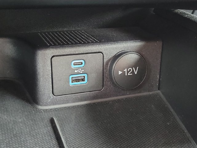 Certified 2023 Ford Escape Active AWD/4WD image 24