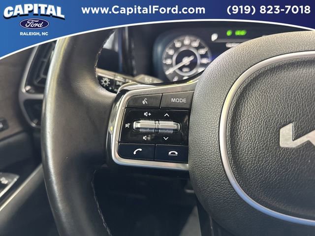 Used 2022 Kia Sorento SX Prestige w/ Rust Color Package image 22