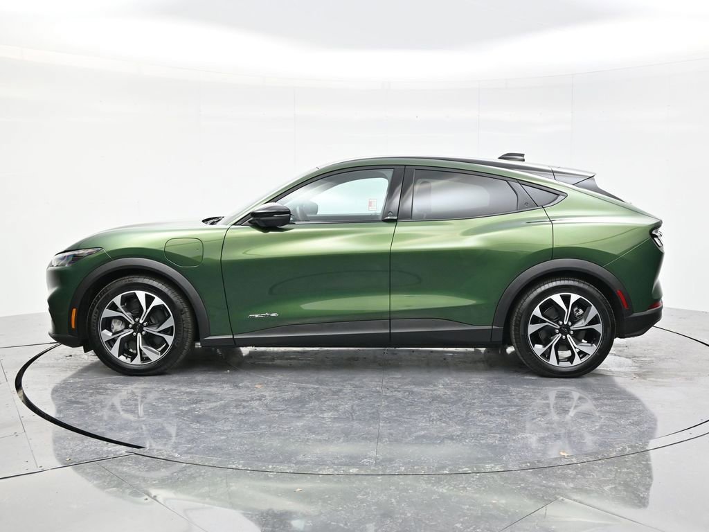 Certified 2025 Ford Mustang Mach-E Select w/ Comfort Package Lite image 3