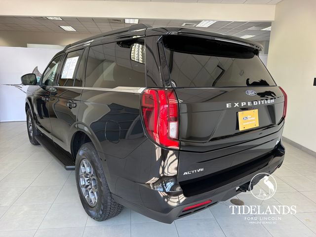 Certified 2025 Ford Expedition Active RWD image 6