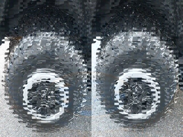 Certified 2023 Ford Bronco Outer Banks w/ Sasquatch Package image 12