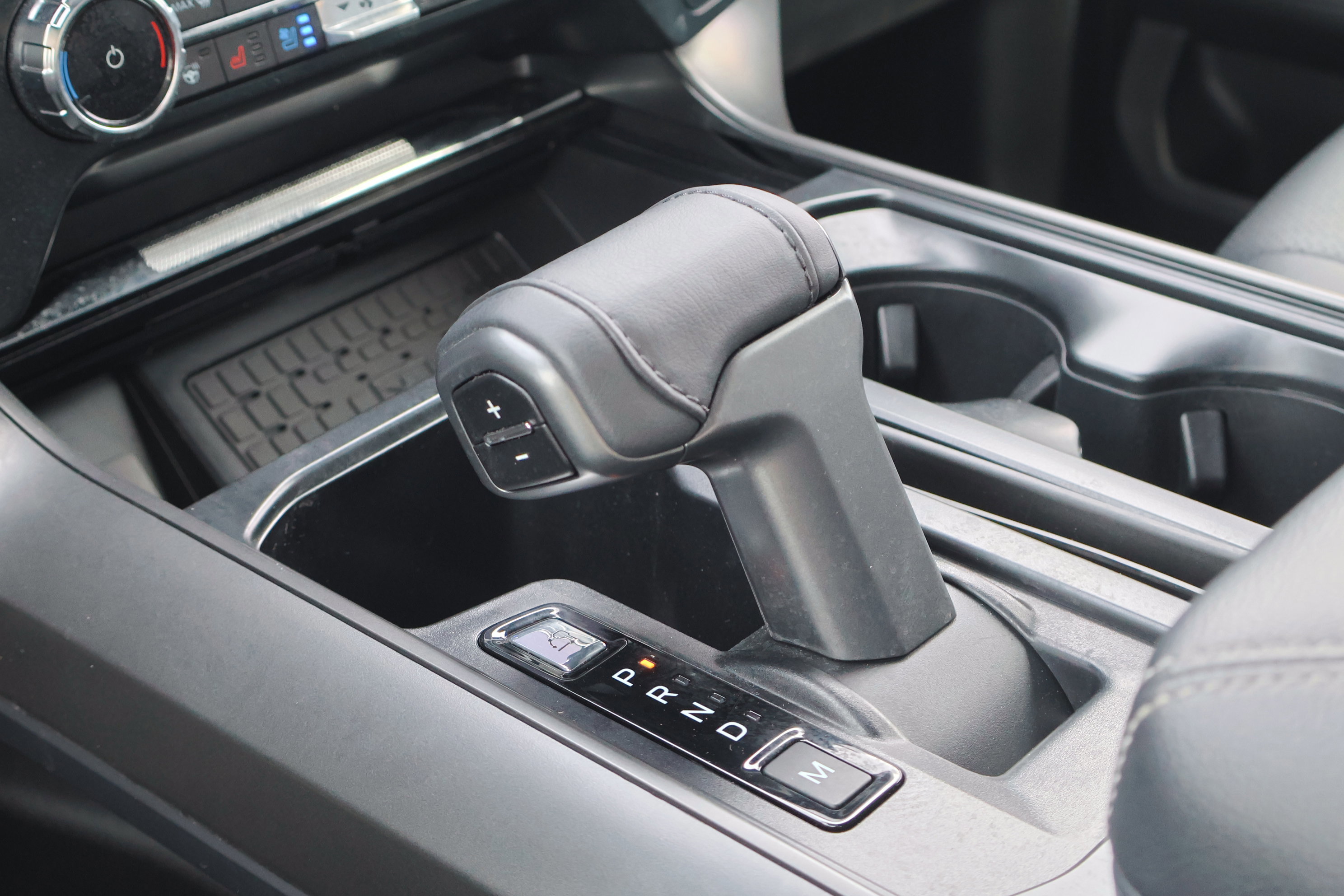 Certified 2025 Ford F150 Lariat w/ Equipment Group 501A Mid image 18