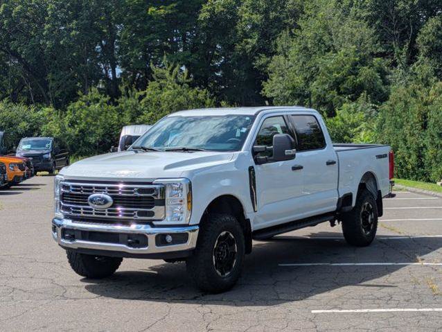 Certified 2025 Ford F350 XLT w/ Tremor Off-Road Package AWD/4WD image 7